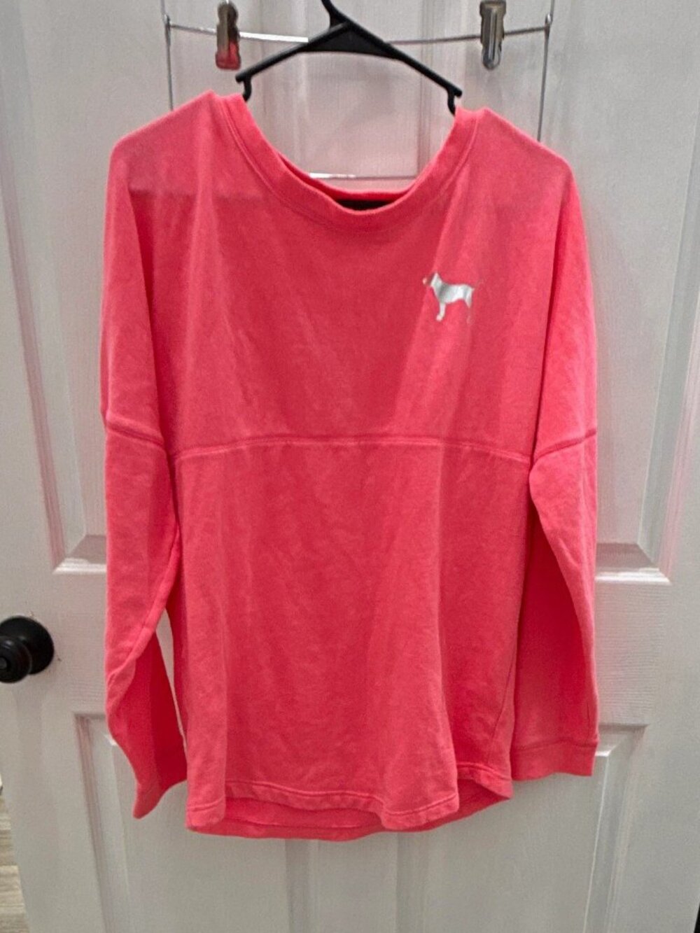 PINK Victoria’s Secret Women’s S Pullover Sweatshirt Pink Logo Graphic Relaxed